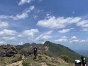 登山　トレッキング　扇が鼻（１６９８ｍ）くじゅう連山